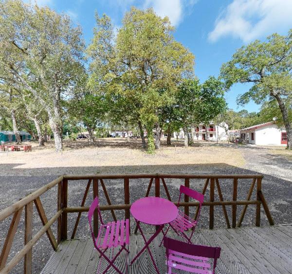 Хостел Nouvel Horizon Guest Center Landes Вьё-Боко-ле-Бен Экстерьер фото